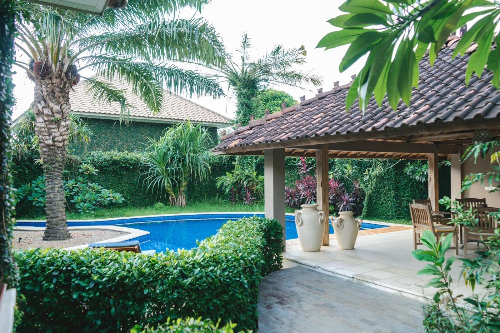 Coconut Lodge Resort Jepara Exteriér fotografie